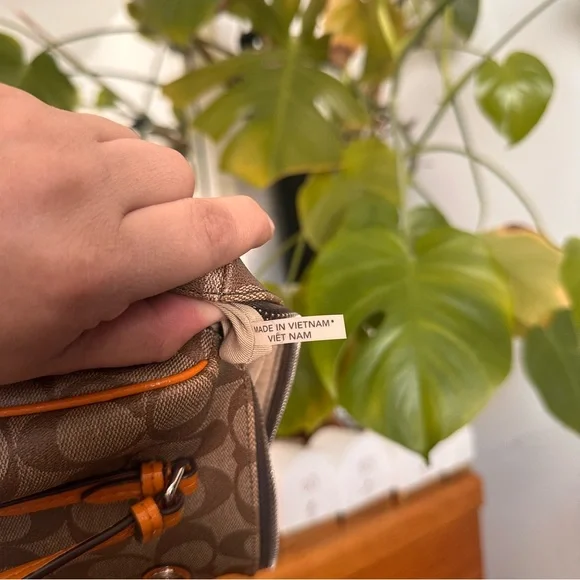 Coach mini Signature Brown Satchel with Orange Trim 2way bag - Picture 8 of 10